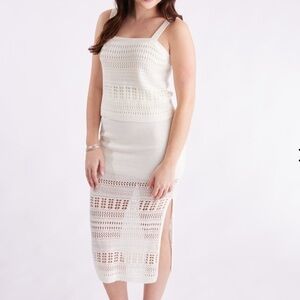 Uncharted Threads
Crocheted Side Slit Mini Skirt NWT Sz XL